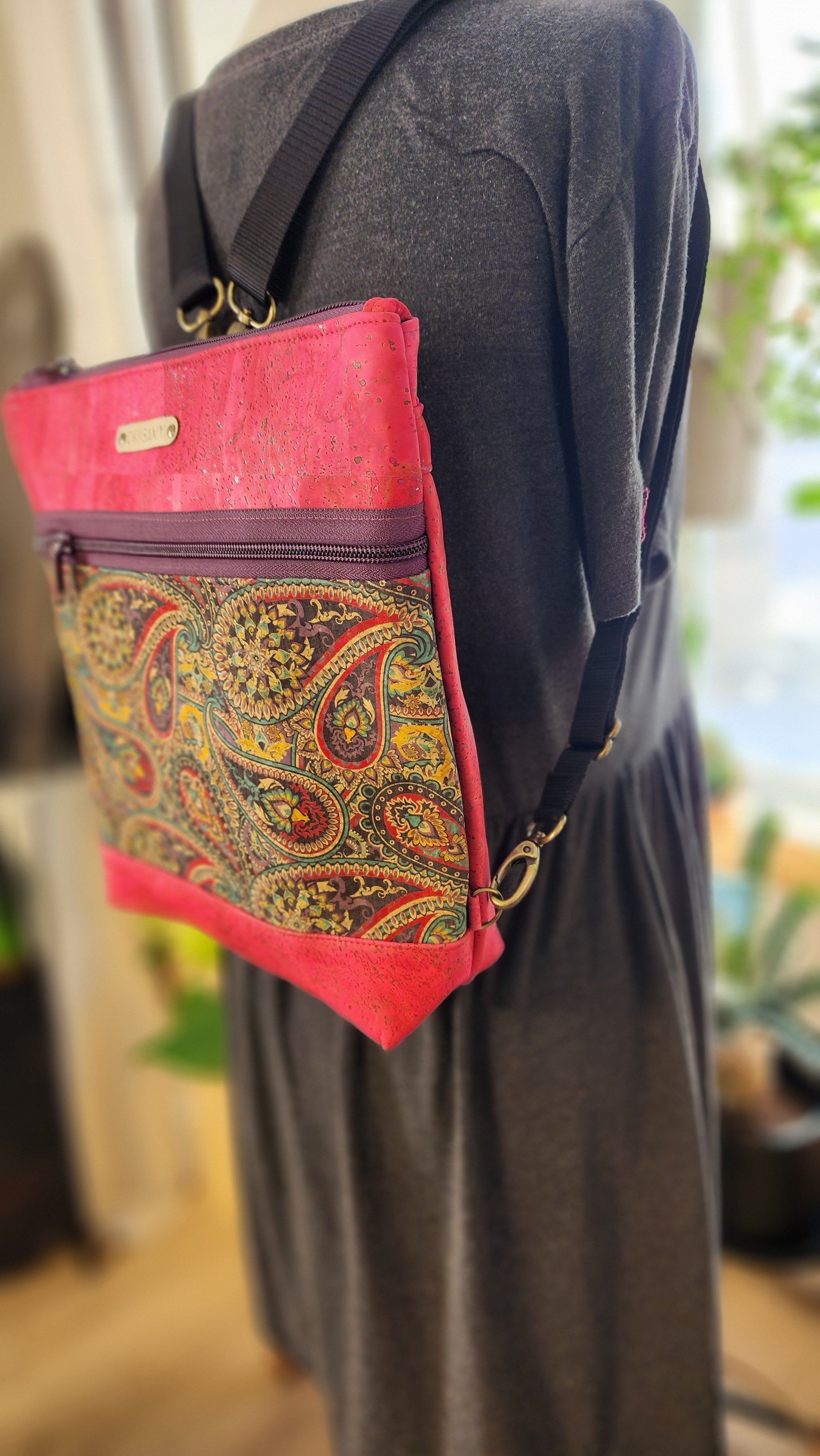 Sac en liège fushia paisley