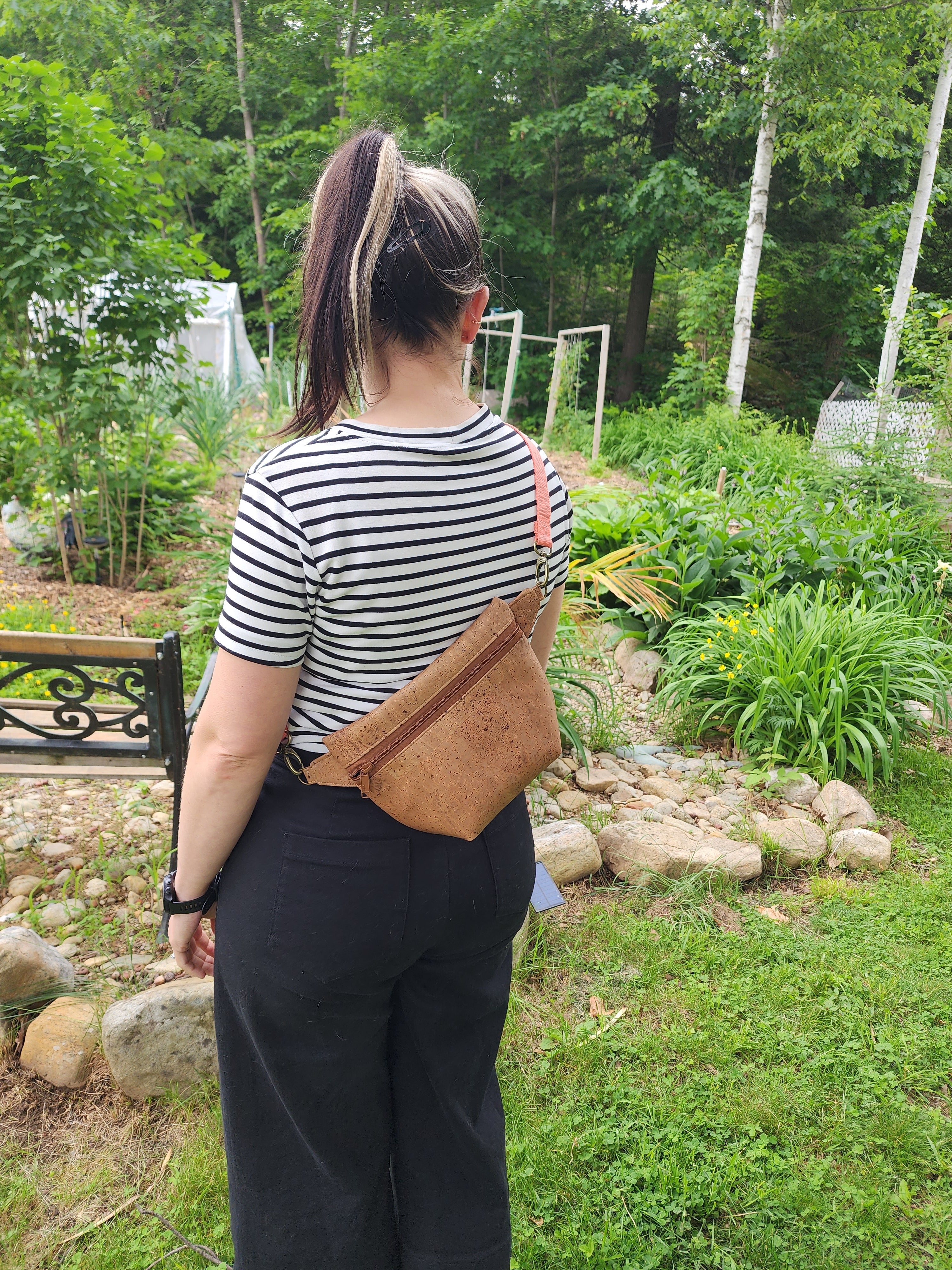 Sac banane Billie en liège canelle