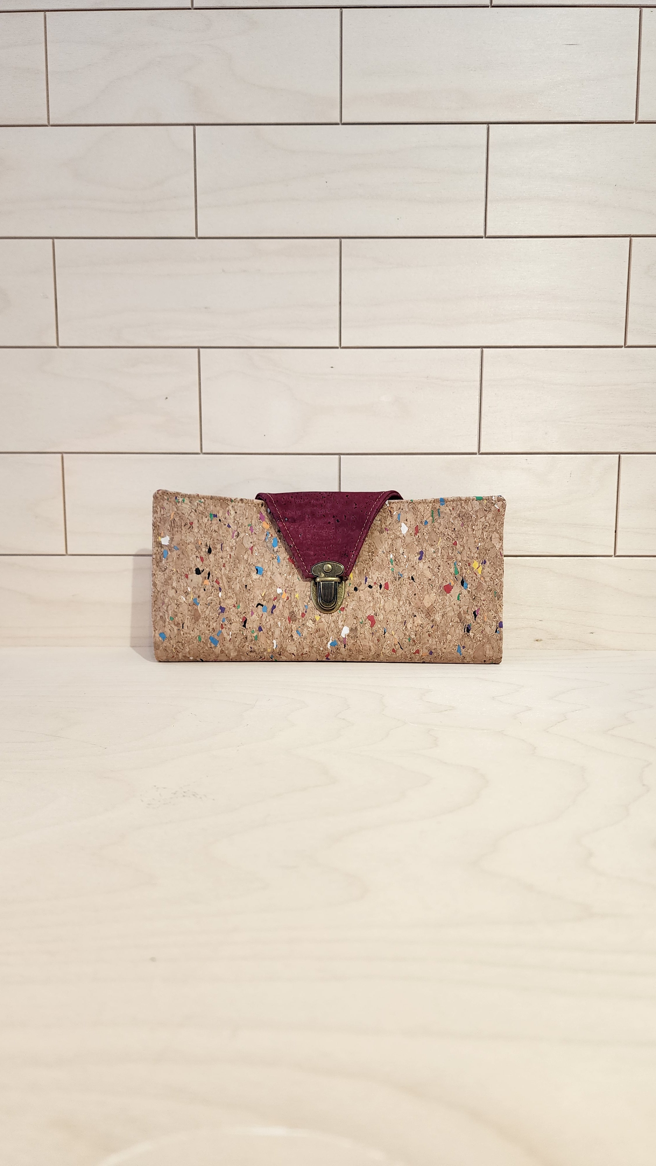 Portefeuille Okaassan en liège fait main au Québec