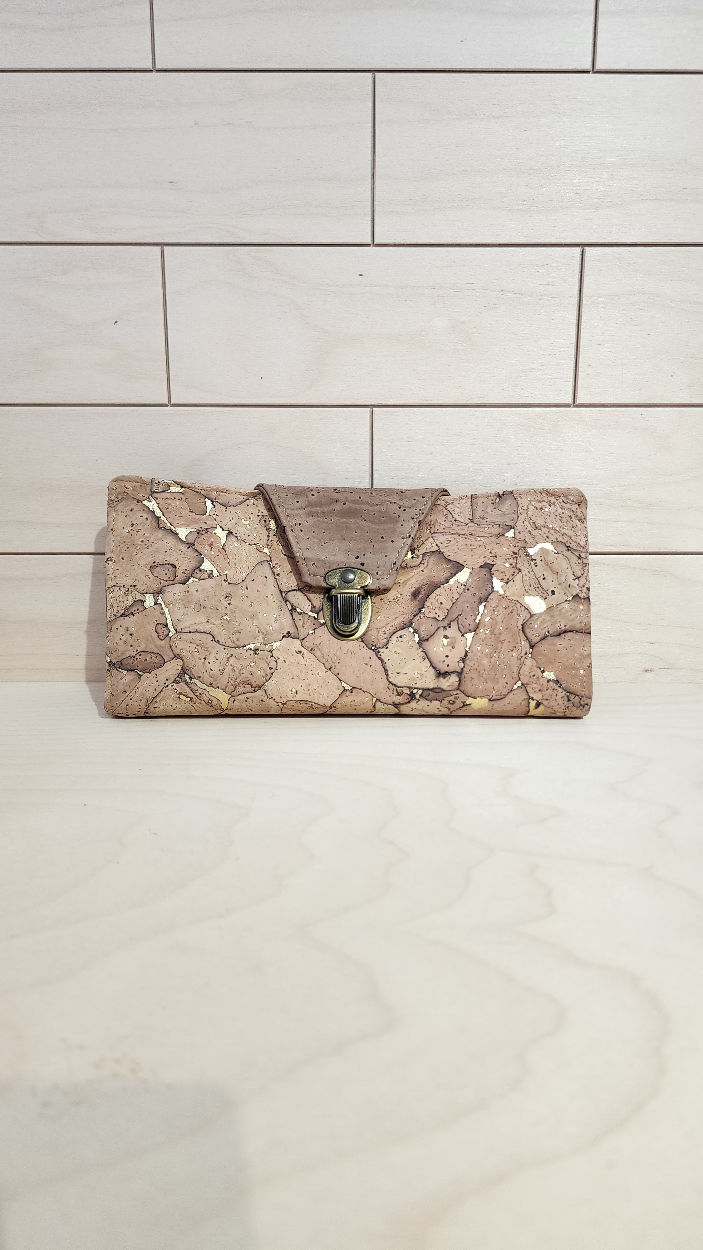 Portefeuille Okaassan en liège fait main au Québec