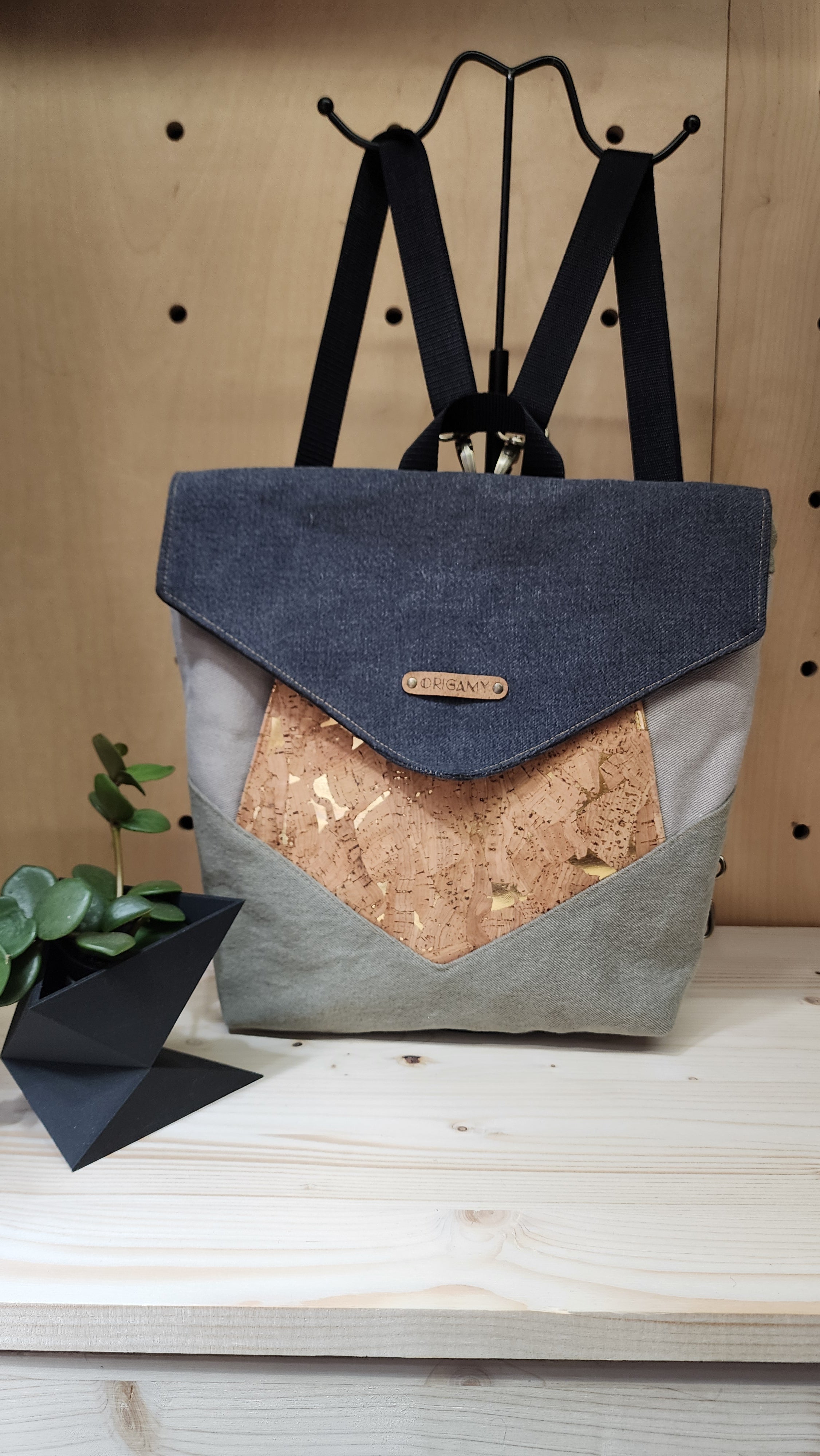 Sac Rubie – sac à dos en liège chic et coloré, fait main au Québec